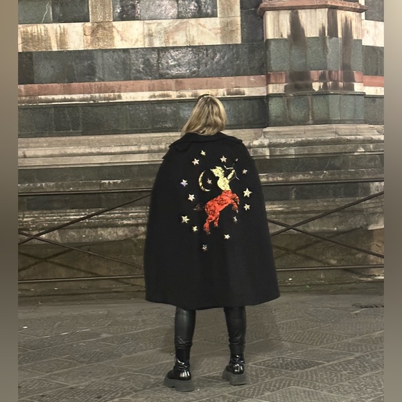 Meet your Posher, Andrea - Picture 3 of 3